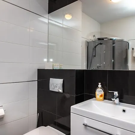 Apartamenty Brzezinski Września Zewnętrze zdjęcie