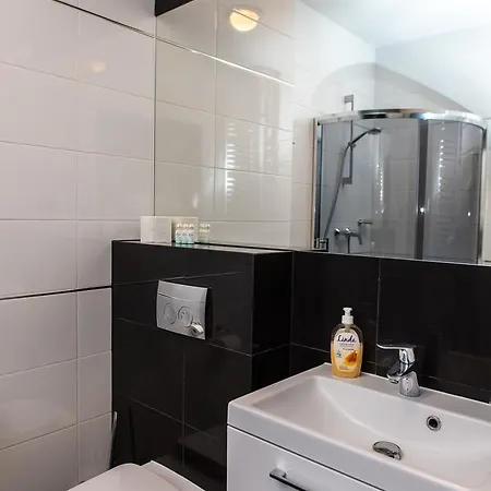 Apartamenty Brzezinski Września Zewnętrze zdjęcie
