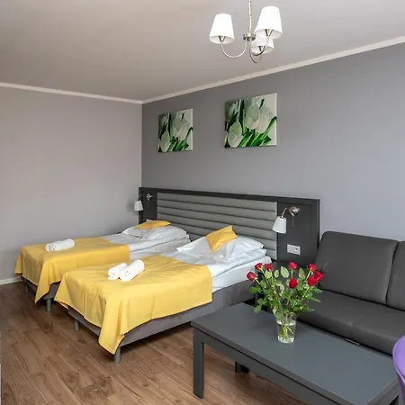 Apartamenty Brzezinski Września Zewnętrze zdjęcie