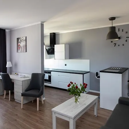 Apartamenty Brzezinski Września Zewnętrze zdjęcie