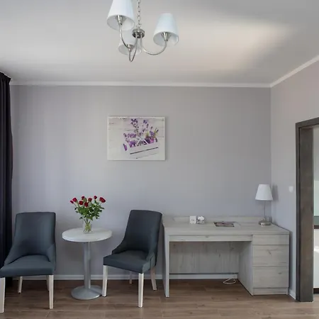 Apartamenty Brzezinski Września Zewnętrze zdjęcie